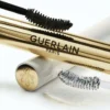 Sérum repulpant pour les cils d’origine naturelle à 91 %, enrichi en miel Sérum repulpant pour les cils d’origine naturelle à 91 %, enrichi en miel